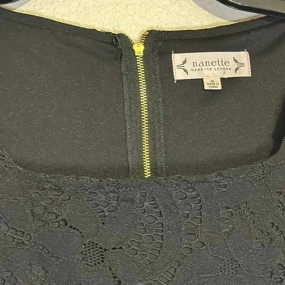 Nanette Lepore Classic Lace 3/4 Sleeves Top - Picture 3 of 6